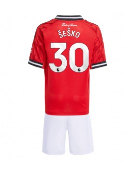 Manchester United Benjamin Sesko #30 Replika Hemmakläder Barn 2025-26 Kortärmad (+ byxor)